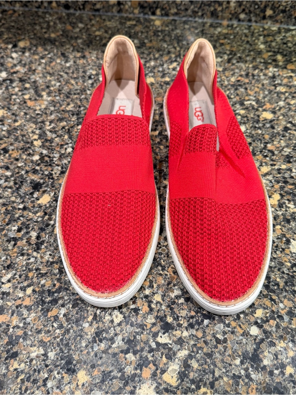 Ugg Sammy knit  Women's Red Knit Slip-On Sneakers 10 - Picture 8 of 8